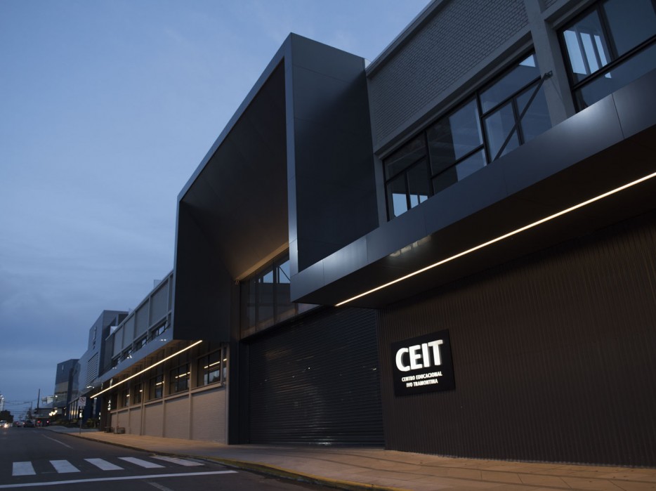 CEIT - Tramontina /// Centro Educaciona Ivo Tramontina